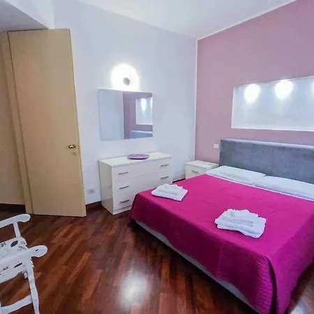Apartamento Grazioso Con Parcheggio Privato *