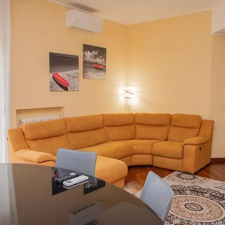 Grazioso Con Parcheggio Privato Plasencia